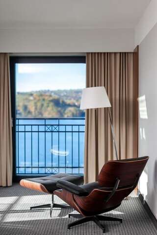 Отель Heron Live Hotel Marina & SPA Грудек-над-Дунайцем Суперлюкс с видом на озеро-1