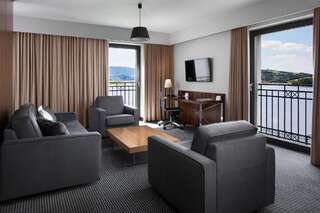 Отель Heron Live Hotel Marina & SPA Грудек-над-Дунайцем Люкс с видом на озеро-8